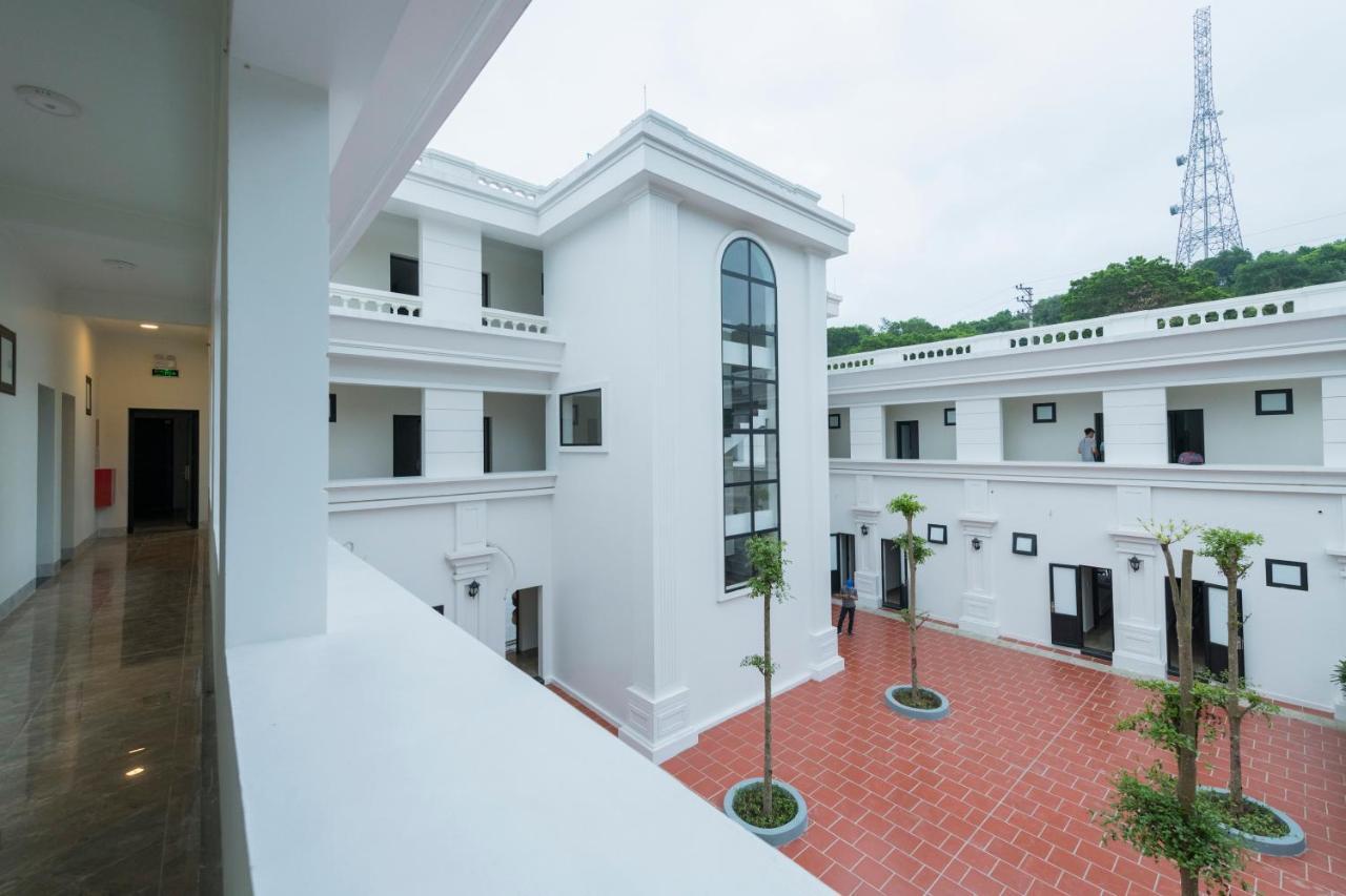 Starlight Boutique Hotel Quang Ninh  Exterior photo